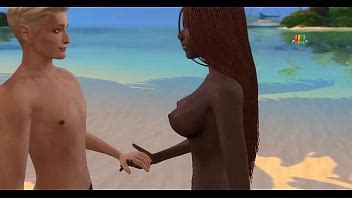 Un homme blond baise un mulâtre chaud sur une plage XVIDEOS