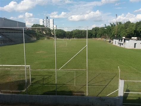 O futebol profissional em Tietê