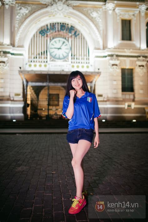 Ảnh hậu trường siêu nhắng nhít của các HOT TEEN VIỆT trong clip hài World Cup HOT TEEN VIET
