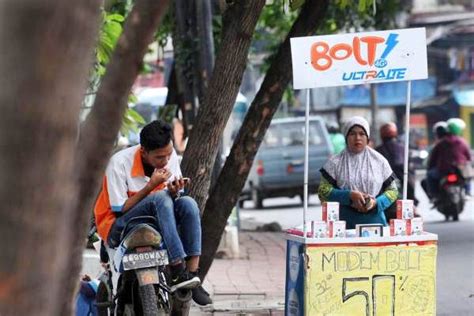 Kominfo Cabut Izin Penggunaan Frekuensi First Media Internux Dan Jasnita