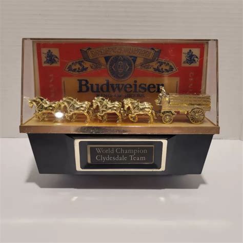 Vintage Budweiser Beer World Champion Clydesdale Team Lighted Sign