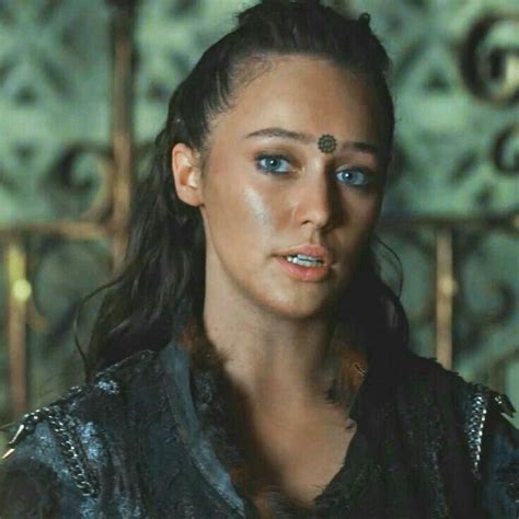 Pin By Alycia Woodson On Lexa The 100 Clexa The 100 Show Lexa The 100