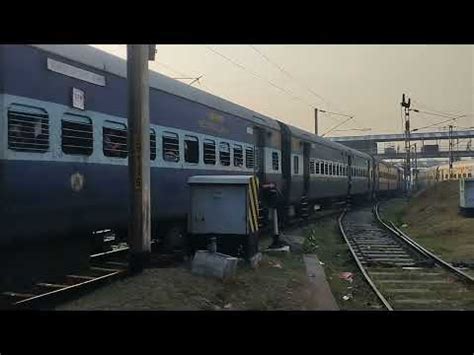 Perfect Crossing Dhanbad Gaya Intercity Express Train Video YouTube