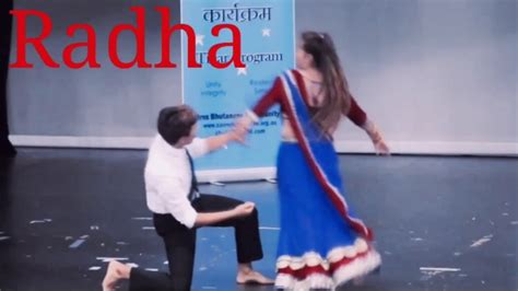 Radha Student Of The Year Dance Choreography Chabi And Kumari Youtube