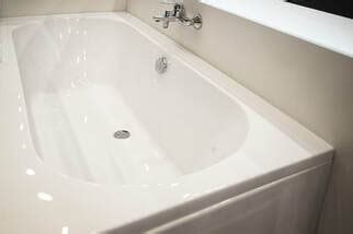 Installing Acrylic Bathtub - Simple Steps | Surrey Plumbing Pro`s