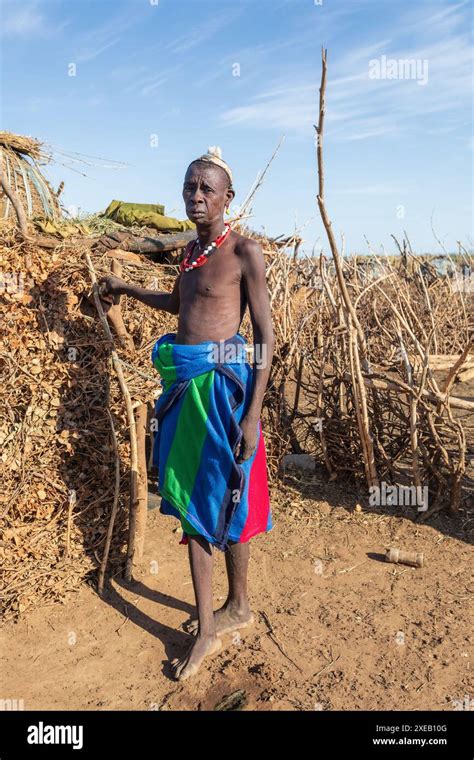 Omorate Omo Valley Ethiopia May 11 2019 Portrait Of Man From The