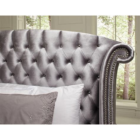 Coaster Deanna Upholstered King Bed With Button Tufting And Nailhead