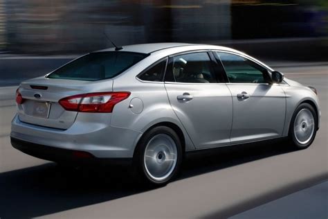 2013 Ford Focus Review Ratings Edmunds