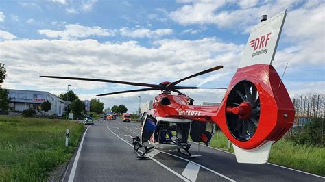 Schwerer Unfall In Eppingen Rettungshubschrauber Im Einsatz Vollsperrung