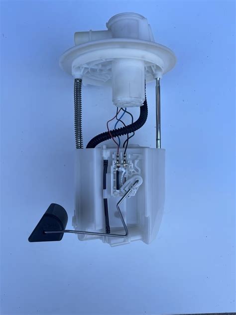 Toyota Corolla Fuel Pump Assembly Oem Ebay