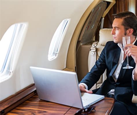 Expert Tips For A Smooth Business Trip To The UAE