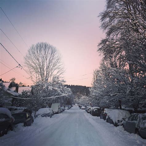 Snow Drifts + Freezing Temps : Winter in Portland - Land Of Marvels