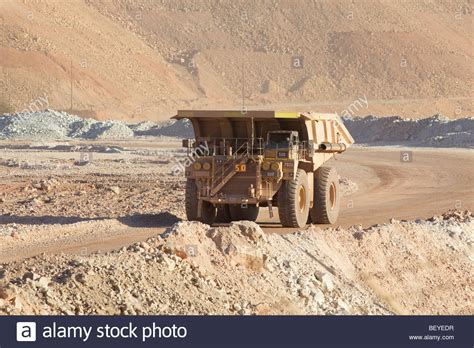 Mine Haul Truck Caterpillar 793 Series 240 Tons Capacity Arizona CAT