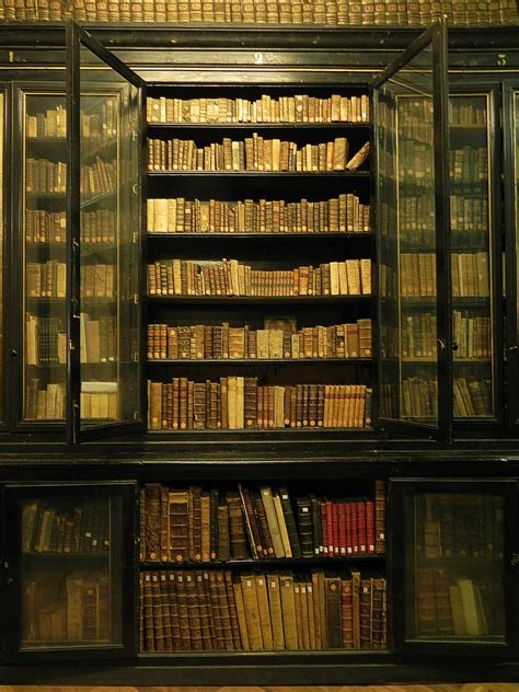 La bibliothèque - Académie de la Val d'Isère