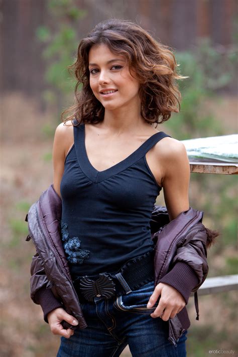 Divina Divina Porn Pic