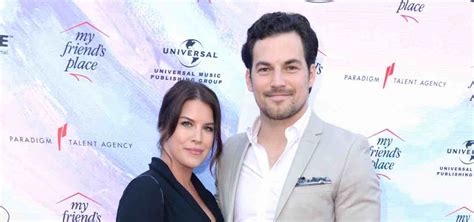 Nichole Gustafson Moglie Giacomo Gianniotti Lui Sono Davvero Fortunato