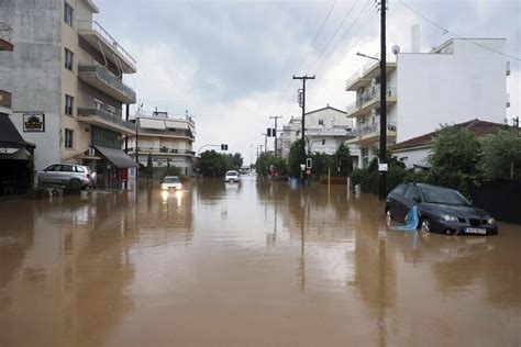 Once Personas Fallecidas Y Cinco Desaparecidos Tras Inundaciones En