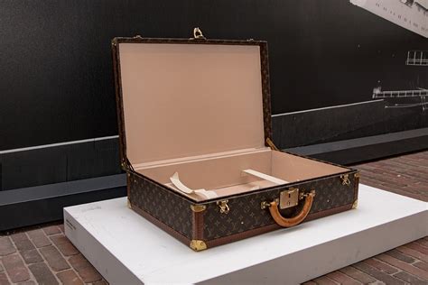 1970s Louis Vuitton Monogram Suitcase Pinth Vintage Luggage