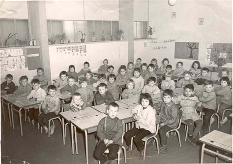 Photo de classe 2ème Maternelle 1960 1961 de 1960 Ecole Erckmann