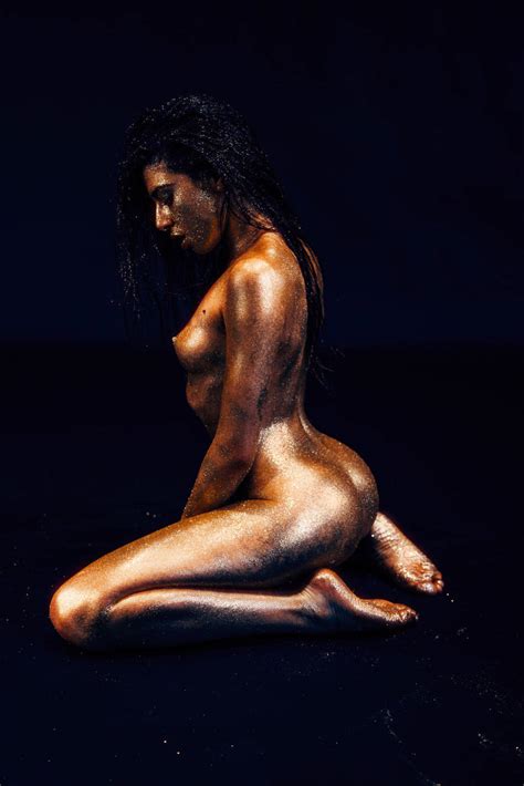 Chiara Bianchino Nude VoyeurFlash