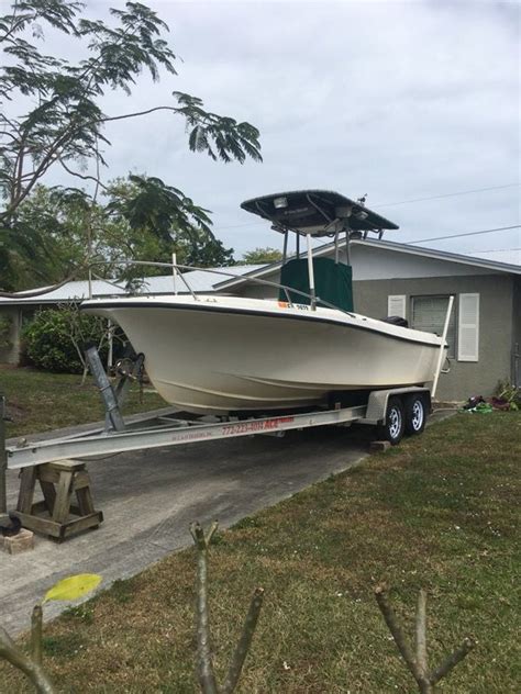 Wellcraft Sport Center Console Fishing Boat Mercury