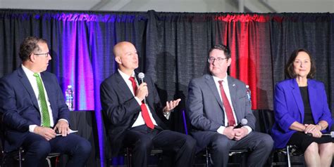 Congressional Delegation Airs Views At Legislative Summit Nebraska