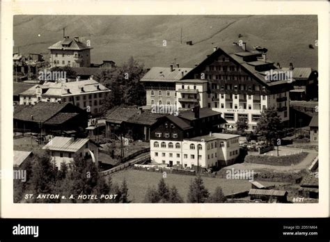 St Anton Tirol Blick Auf Das Hotel Zur Posthäuser Usage Worldwide