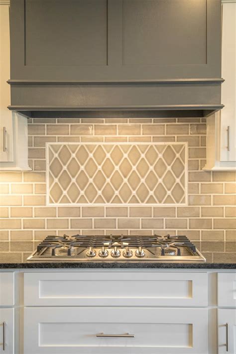 Backsplash With Picture Frame Elegant Accents Tile Design Stove