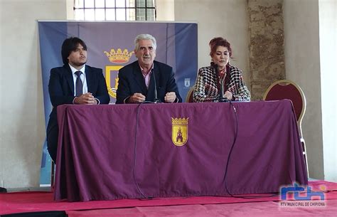 El Cantaor Samuel Serrano Ha Presentado Hoy En El Castillo Su Disco