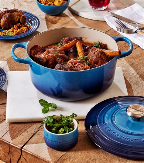 Le Creuset Blue Signature Round Casserole Dish Cm Harrods Uk