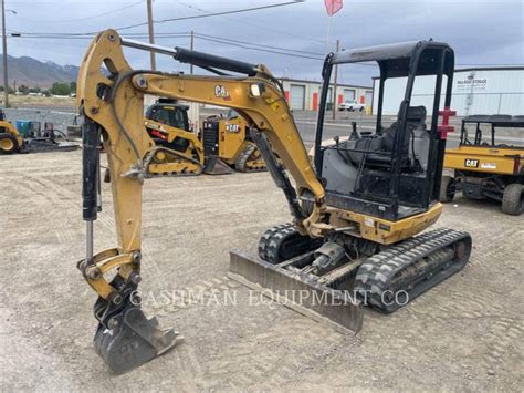 Cat 302 7dcr Pelle Sur Chenilles Équipement De Construction Caterpillar Worldwide