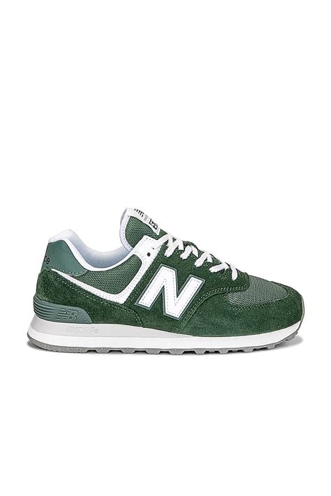 New Balance New Balance U574V2 in GREEN & WHITE | REVOLVE