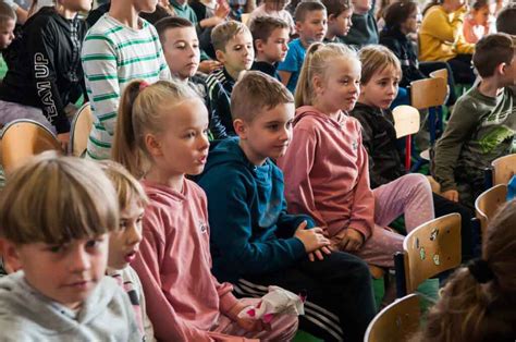 Wielki Teatr W Ma Ych Miejscowo Ciach Aktorzy Osterwy Ruszyli Z Nowym