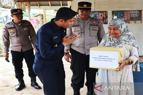 Serdik Sespimmen Angkatan 62 Gelar Bakti Sosial Ke Warga Tanah Laut