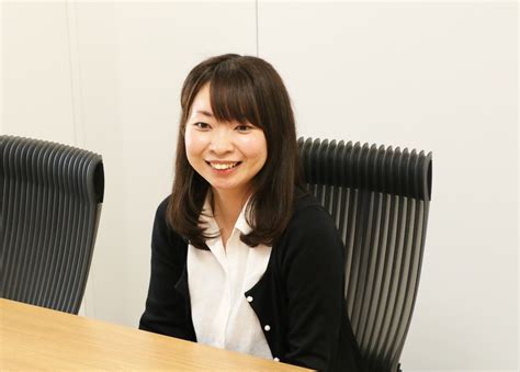 社内報で社内コミュニケーションを活発に。成功の秘訣を株式会社マクロミルに聞いてきた｜もっとオフィスを快適に、もっとビジネスを効率的に！