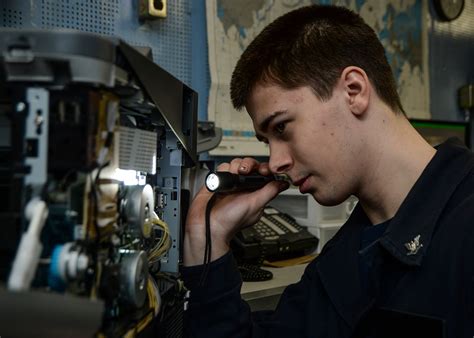 Dvids Images Uss Makin Island Sailor Conducts Maintenance Image