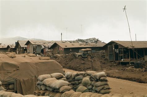 VIETNAM WAR 1968 Khe Sanh Combat Base A United States Ma Flickr