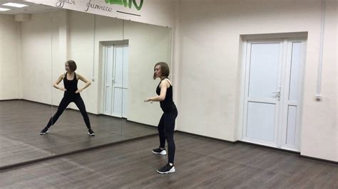 Боковые выпады - YouTube