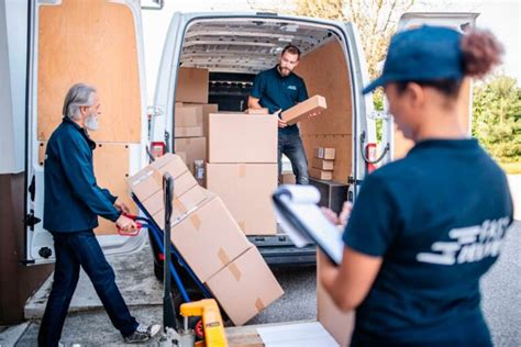 Equipo de Reparto Herramientas esenciales para la logística de