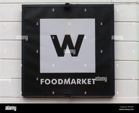 Woolworths Logo Hi Res Stock Photography And Images Alamy