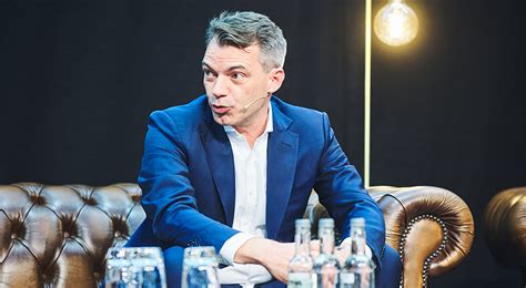 vinzenz pflanz sixt  increase focus    accelerate ev