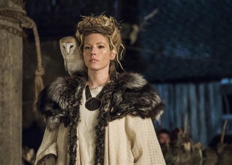 Vikings Vikings Fotos Katheryn Winnick 83 No 379 Adorocinema