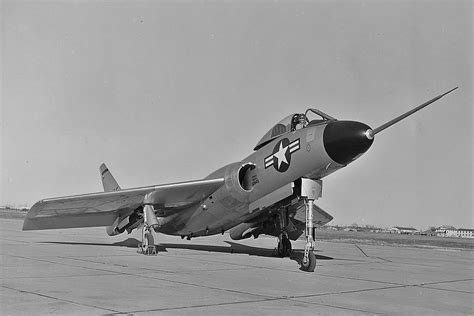 Chance Vought F7u 3 Cutlass Buno 128451