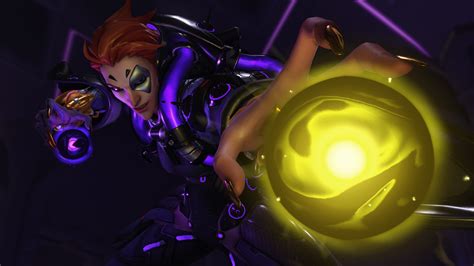 Moira Sports Golden Fingernails On Overwatch S Ptr Dot Esports