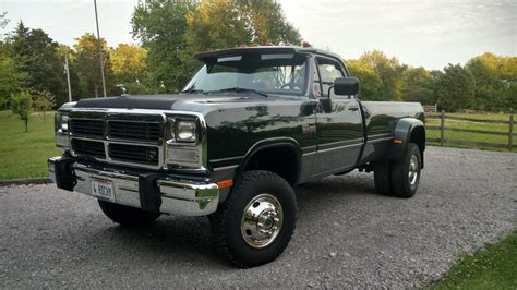 I love my F150, but there is something about old … | Diesel trucks, 4x4 trucks, 1st gen cummins