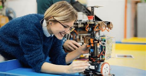 Robotics Engineering Student Spotlight: Amanda, Courtney and Gemma ...