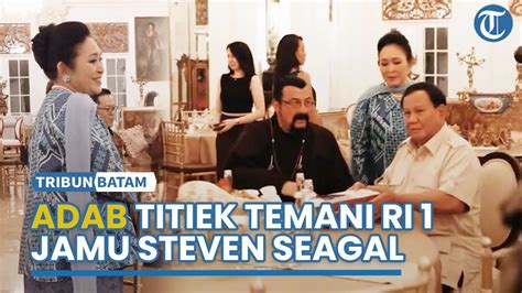 Adab Titiek Soeharto Temani Prabowo Temui Aktor Steven Seagal Disorot