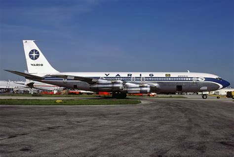 BOEING 707 DE LOS PRIMEROS AVIONES COMERCIALES A REACCIÓN EN SERVICIO