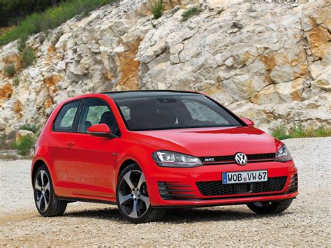 Download Car Compact Car Volkswagen Volkswagen Golf Vehicle Volkswagen Golf Gti Hd Wallpaper