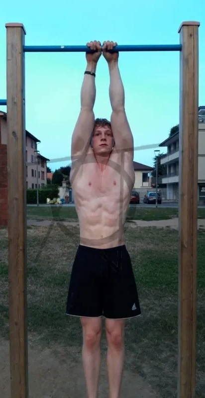 Ben S Power And Might Writings Close Grip Pull Ups An Elusive Bicep